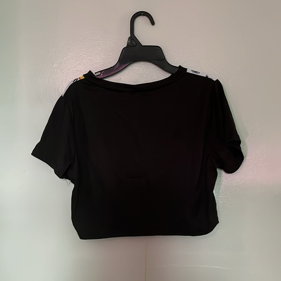 Teenbell; Size medium; crop top - Picture 2 of 2